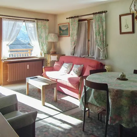 Comfortable, 1-bedroom In With Mountain Views At The Apartment